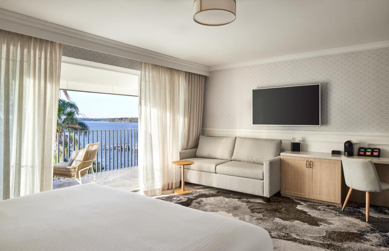 The Beachcomber Hotel & Resort, Ascend Hotel Collection Toukley Zewnętrze zdjęcie A guest room at the Hilton San Diego Bayfront