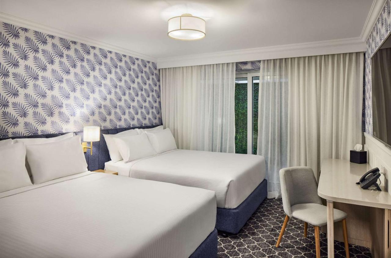 The Beachcomber Hotel & Resort, Ascend Hotel Collection Toukley Zewnętrze zdjęcie A room at the hotel